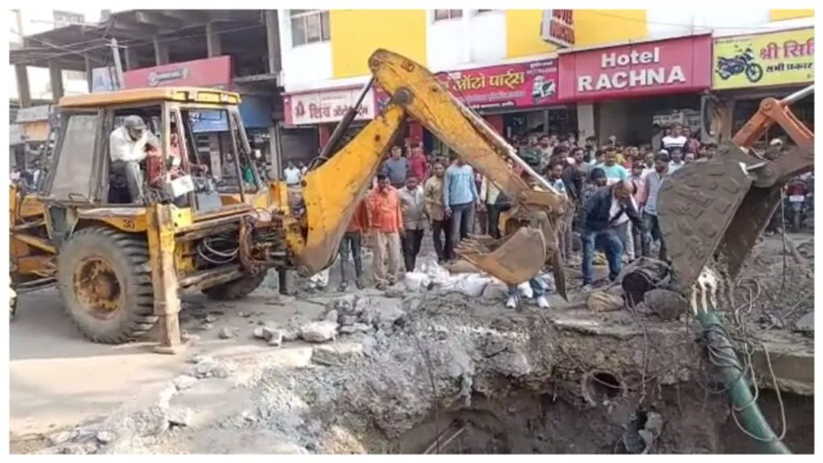 इंदौर: सीवरेज में गिरे मजदूर की मौत का होगा हिसाब? ठेकेदार पर दर्ज हुआ मुकदमा NewsTak