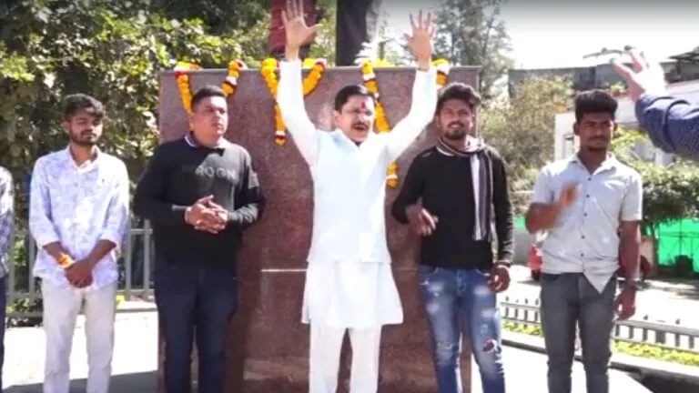 BJP Maihar MLA Narayan Tripathi surrounded his government necessary medicine-education is also