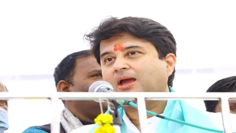 Shivpuri News Madhav National Park 3 tigers mp news Gwalior News Jyotiraditya Scindia