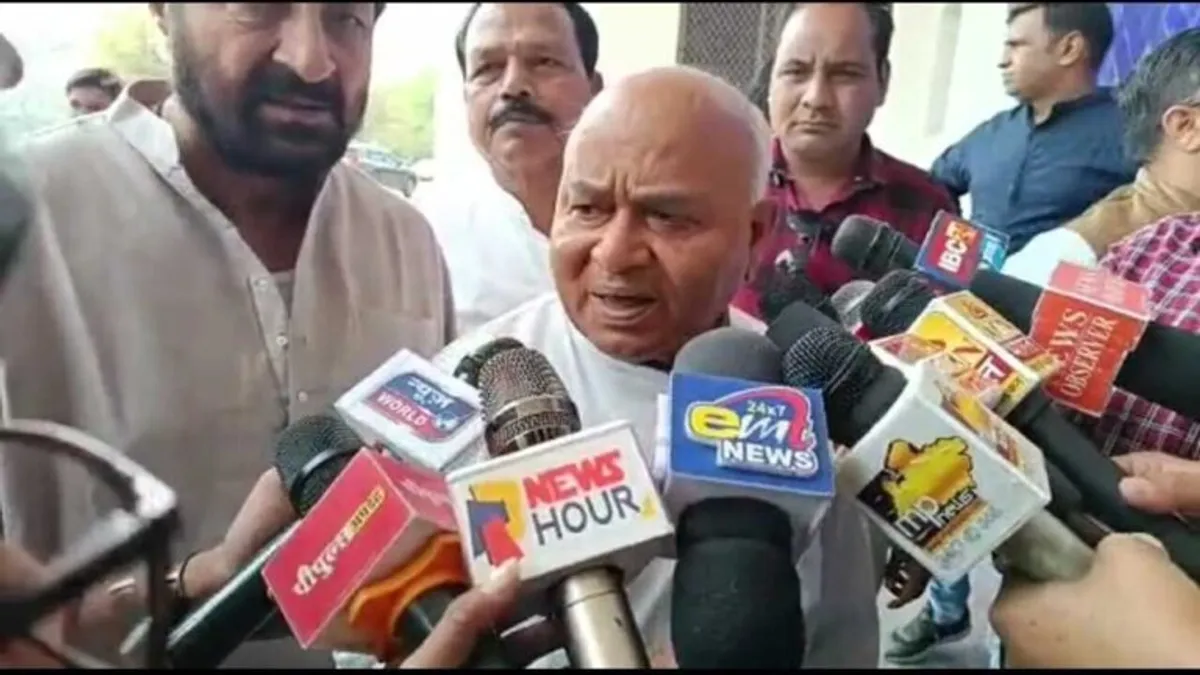 नेता प्रतिपक्ष डॉ. गोविंद सिंह बोले ‘घर में नहीं है दाने, अम्मा चले भुनाने’, कांग्रेस ने की राजस्थान की तर्ज पर 500 रुपए में सिलेंडर देने की मांग Dr. Govind Singh opposition leader Kamal Nath Jeetu Patwari mp assembly mp budget 2023-24