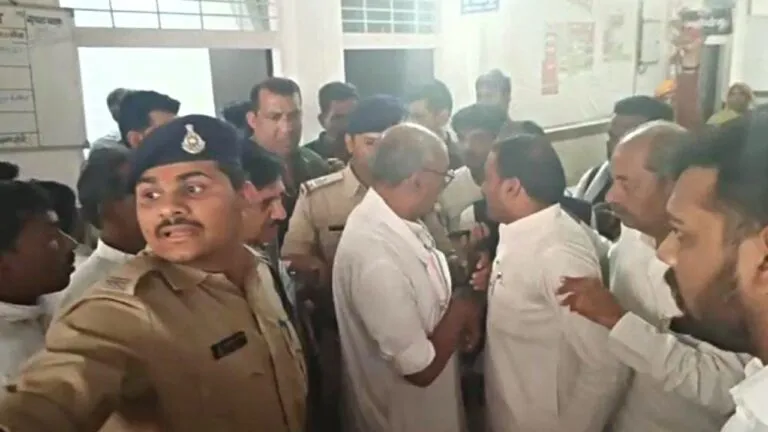 Former Chief Minister Digvijay Singh car hit a bike rider know the whole matter