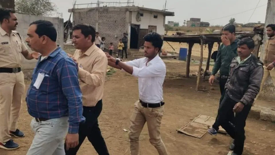 cheating in Sirvel khargone, MP Board, Board Exam, Khargone