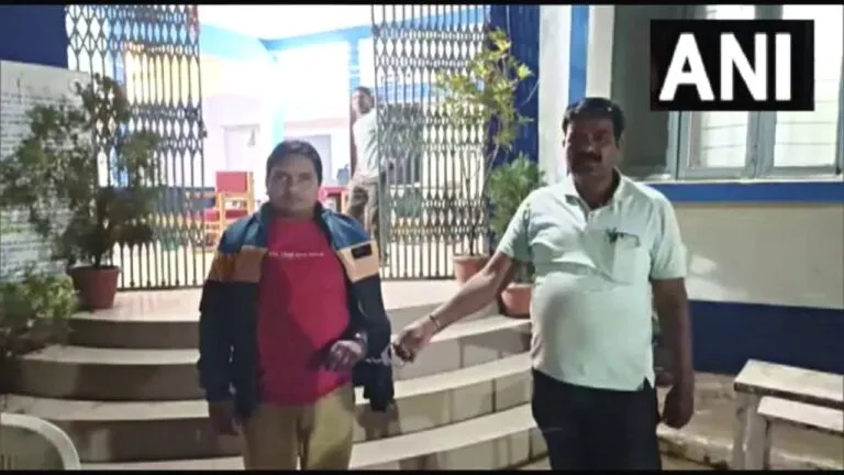 Sexual abuse case against girl students of missionary school CM Shivraj removed Dindori SP with immediate effect