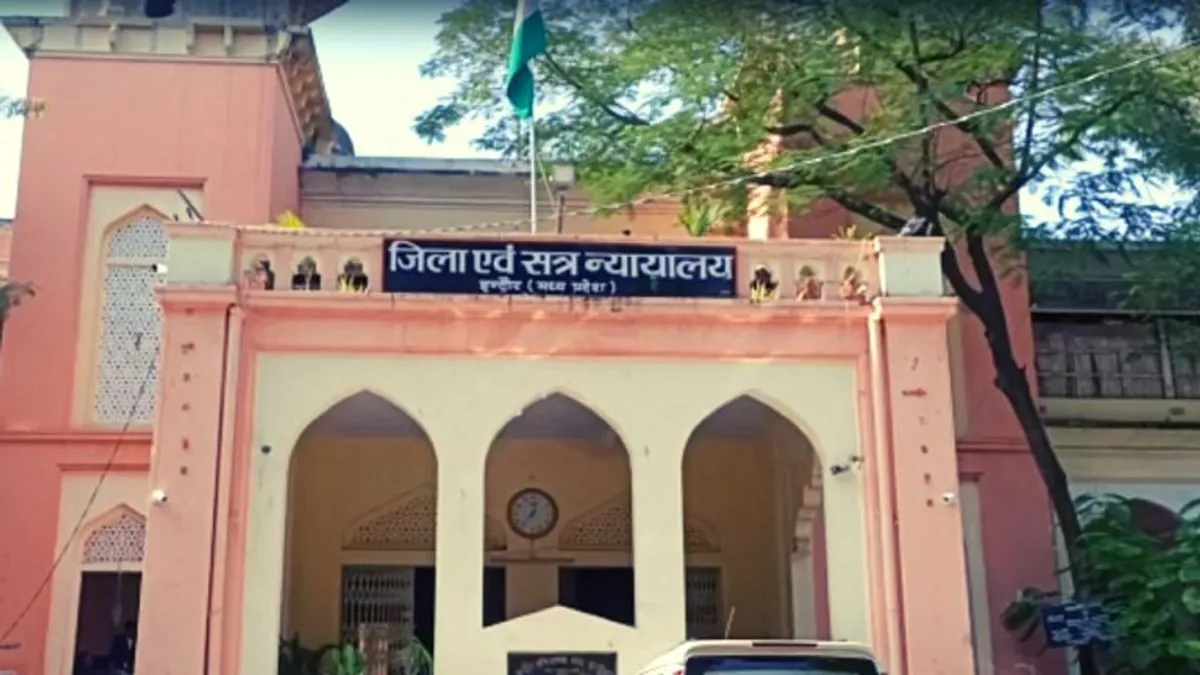 इंदौर में पहली बार: पॉक्सो एक्ट में लड़की को मिली कठोर सजा, 10 साल के बच्चे से किया था कुकृत्य Indore Court, Pocso Act, mp police, mp news update