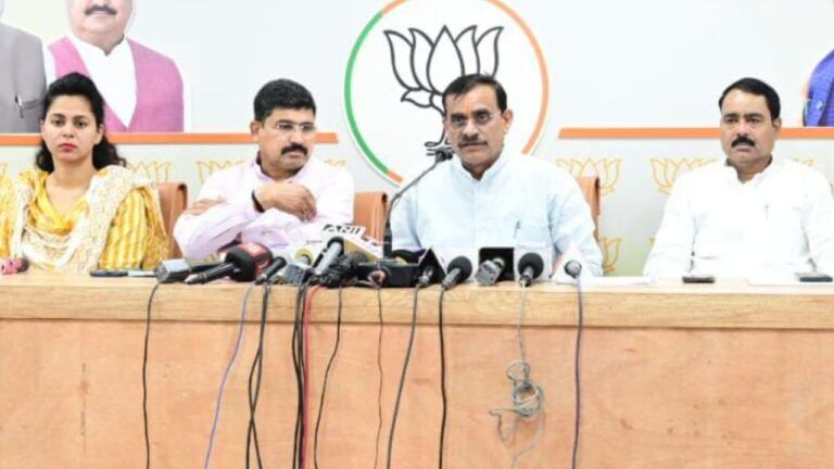 ‘राहुल गांधी आदतन अपराधी, आज कोर्ट ने लगाई मुहर’, वीडी शर्मा ने सजा होने पर साधा निशाना British blood Digvijay Singh veins BJP president VD Sharma Muralidhar Rao