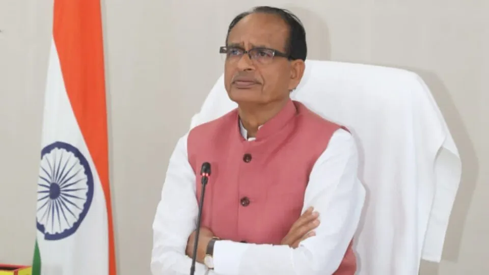 Shivraj Singh Chauhan, Protest, cabinet meeting
