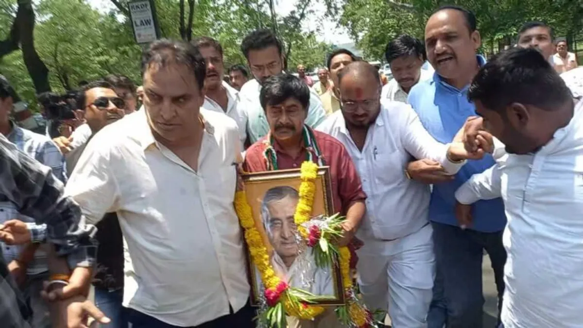 दीपक जोशी बोले, ‘कमलनाथ इशारा करें तो बुधनी से चुनाव लड़कर CM शिवराज का विकेट लाकर दूंगा’ Deepak Joshi mp congress Kamal Nath CM Shivraj Singh Chouhan