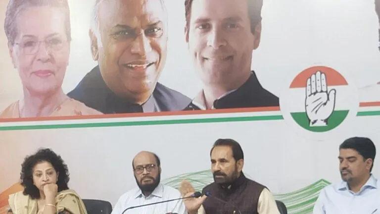 Gujarat MP Shakti Singh Gohil mp news Bhopal News mp congress