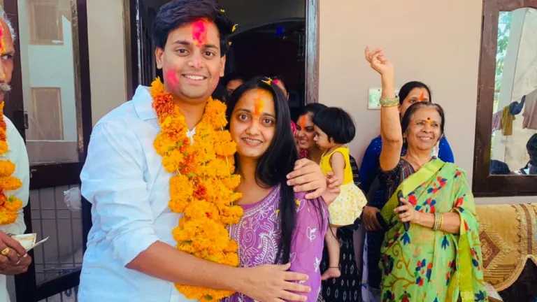 Father's life was lost in Corona, son Jai cracked UPSC to fulfill his dream