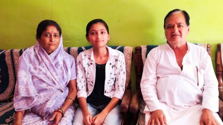 Mauli Nema of Chhindwara topped the 12th MP board, you will be surprised to see her marksheet