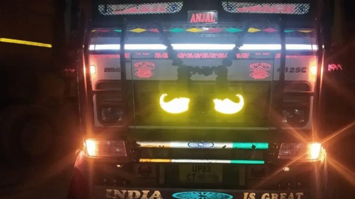 बिना नंबर प्लेट वाले ट्रक कर रहे हैं चंबल में रेत का अवैध कारोबार, रेत माफियाओं ने निकाली जुगाड़ chambal news, bhind news, mp news, mp police, bhind police