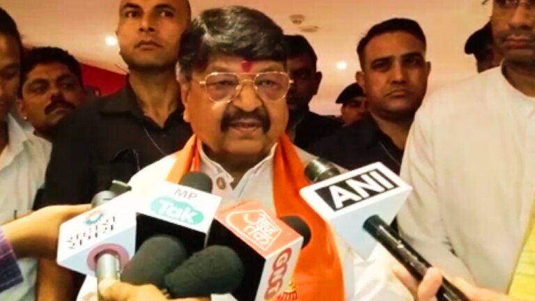 Kailash Vijayvargiya told Congress a minority party, said – everyone should see Kerala story
