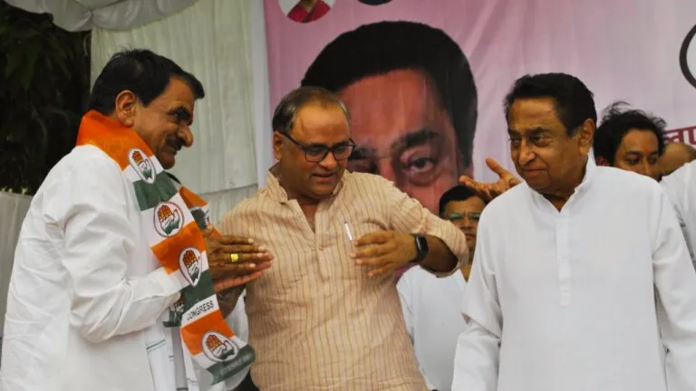 Jyotiraditya Scindia supporter Baijnath Singh join Congress