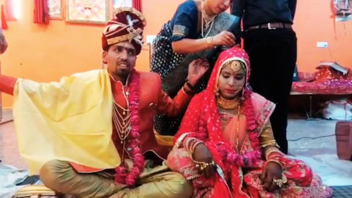 शादी के 5 दिन बाद ही दो दुल्हनों ने किया वो कारनामा कि सिर पीटते रह गए दूल्हे After 5 days of marriage, two robber brides did the scandal that the groom kept beating his head,