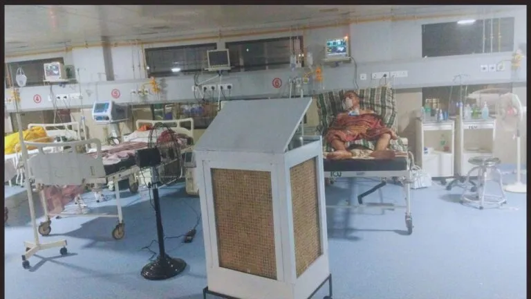 Guna District Hospital bad management, MP News