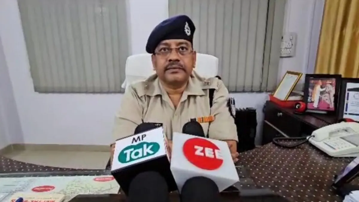 मुरैना: कोचिंग पढ़ने गईं तीन सगी बहनें हुईं लापता, पिता को शक गांव के ही 2 युवकों ने किया अपहरण Morena News, Morena Crime News, Mp News, Mp Crime News, Morena Kidnapping Case