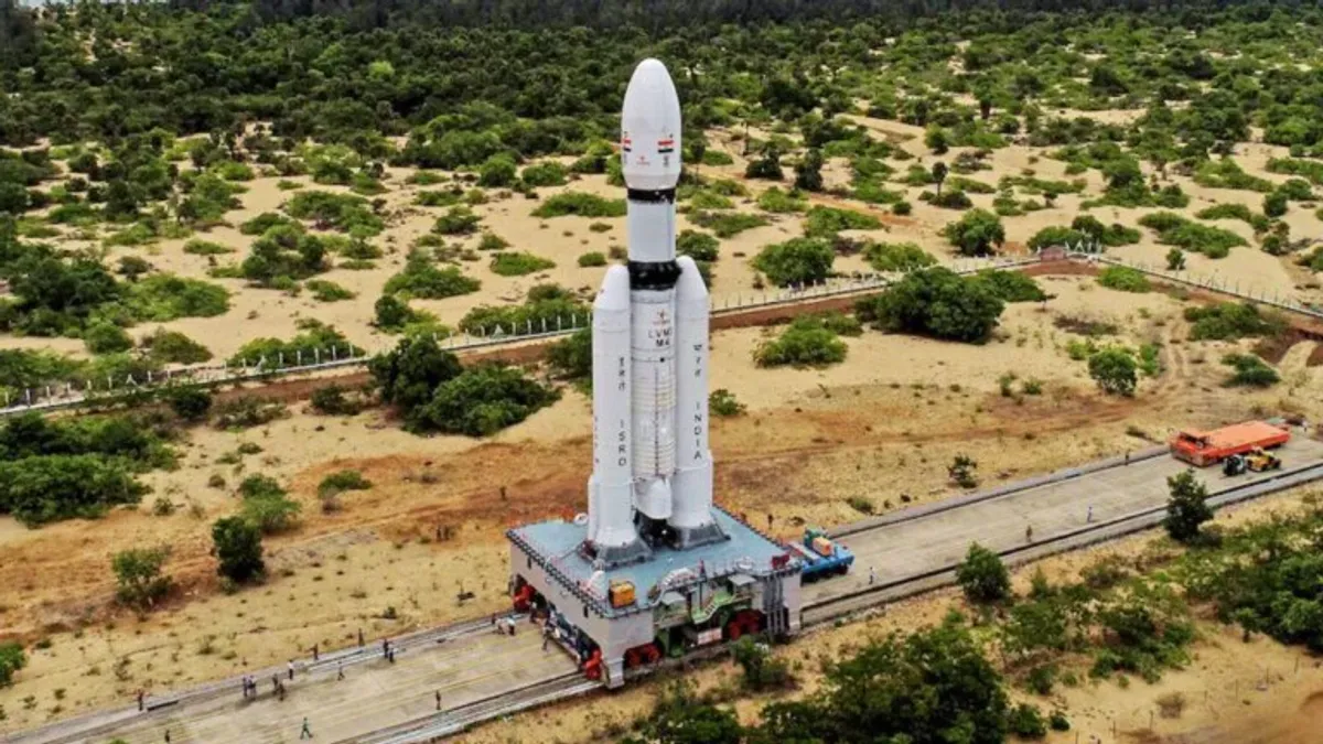 चंद्रयान-3 लॉन्चिंग के लिए तैयार; सफलता के लिए महाकाल मंदिर में शुरू हुई विशेष आराधना chhandrayan 3 chandrayan, chandrayan 3, isro, ujjain, shriharikota, isro call, mp news, mp news update