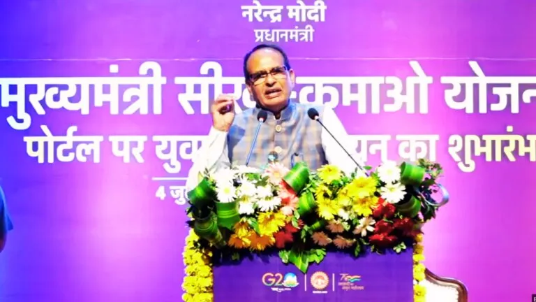 CM Shivraj Singh Chouhan 10 thousand public service mp news August 4