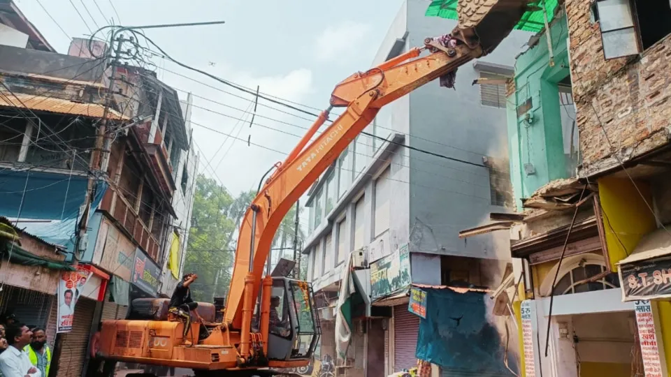 Ujjain: Spitting on Lord Mahakal's ride cost heavy to 3 youths, bulldozers hit homes