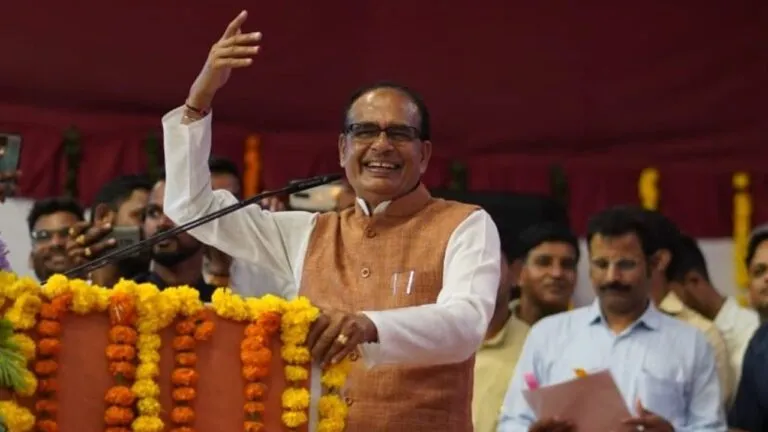 चुनावों से पहले विकास पर्व मनाएगी शिवराज सरकार, हर जिले में जाएंगे सीएम; ऐसी है योजना CM shivraj singh chauhan vikas yatra, mp news, politics