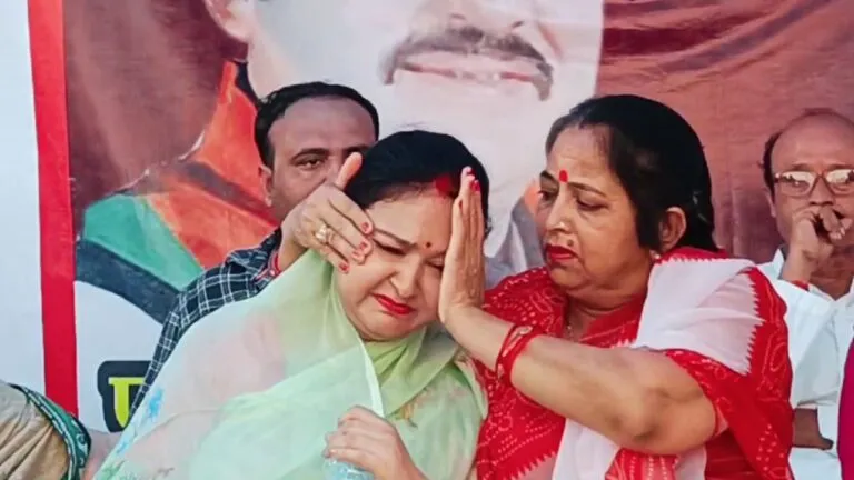 टिकट नहीं मिलने पर फूट-फूट कर रोने लगी BJP की ये महिला नेता, छतरपुर से हार चुकी हैं चुनाव MP BJP Archana Singh rebels 2023 assembly election ticket snub BJP first candidate list