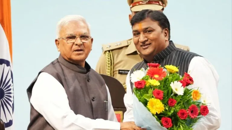 कौन हैं राहुल लोधी, जिन्हें चुनाव से ठीक पहले शिवराज कैबिनेट में देनी पड़ी जगह? BJP mp news Rajendra Shukl Rahul Lodhi shivraj singh chouhan Madhya Pradesh government vindhya news Mahakaushal Rahul Lodhi, Bundelkhand news shivraj singh chouhan mangubhai c patel, shivraj singh chouhan new cabinet, mp cabinet ministers list
