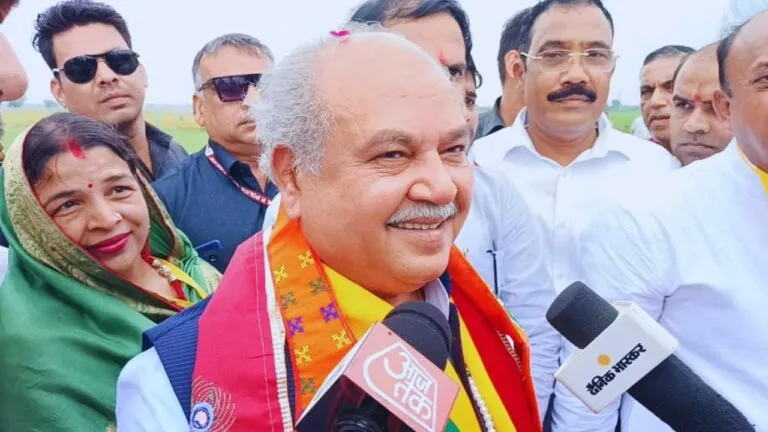 MP Election: गुटबाजी से परेशान नरेंद्र सिंह तोमर ने मंच से कार्यकर्ताओं को दिलाई ये शपथ narendra singh tomar, mp mnews, politics, madhya pradesh, guna