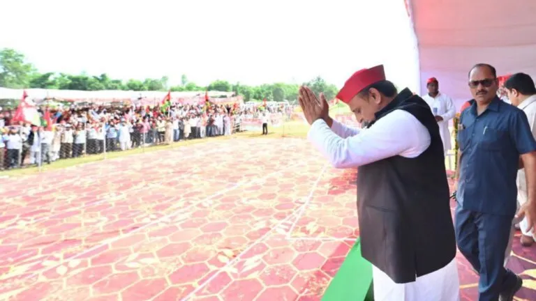 समाजवादी पार्टी के मुखिया अखिलेश यादव का दावा, MP में 20 प्रतिशत महिलाओं को देंगे टिकट Samajwadi Party, Akhilesh Yadav, Rewa SP Conference, MP Election 2023, Akhilesh Yadav Claim