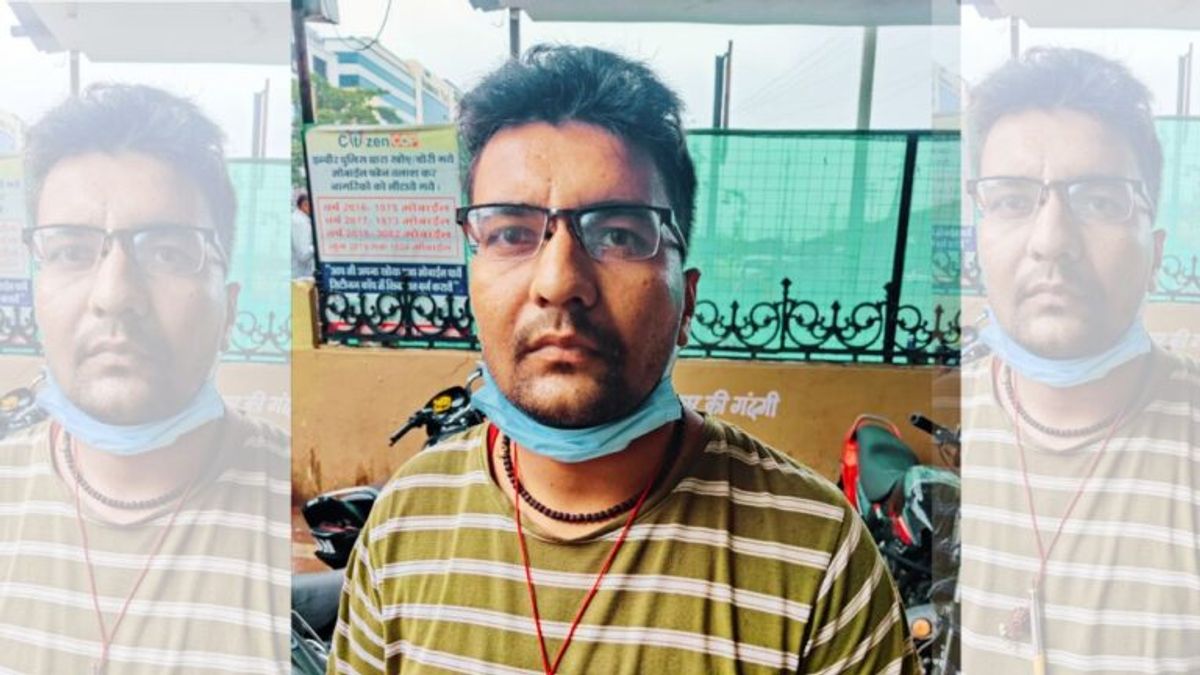 INDORE: MP पुलिस ने पकड़ा फर्जी डिप्टी कमिश्नर, जानें किस तरह से करता था POLICE को परेशान Fake Deputy Commissioner Indore Indore crime news Indore ki khabren mp news mp crime news meta name news keywords content Fake Deputy Commissioner Indore Indore crime news Indore ki khabren mp news