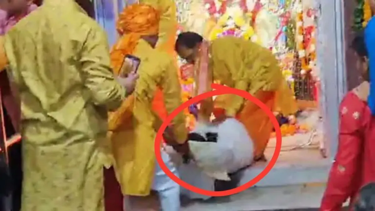 बुंदेलखंड के इस मशहूर मंदिर पर किया पन्ना की ‘महारानी’ ने हंगामा, पुलिस तक को बुलाना पड़ा, पर क्यों? panna news panna latest news panna mp latest news panna today latest news panna city latest news panna breaking news panna jugal kishore mandir panna ke jugal kishore