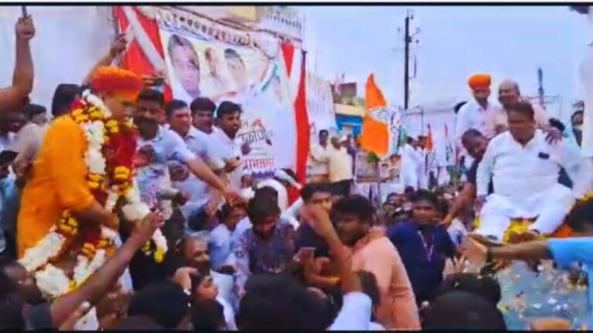 जन आक्रोश यात्रा है या दंगल! इस बड़े नेता के सामने ही भिड़े कांग्रेसी, VIDEO वायरल Congress Jan Aakrosh Yatra, MP News, MP Election 2023, Madhya Pradesh Assembly Election 2023,
