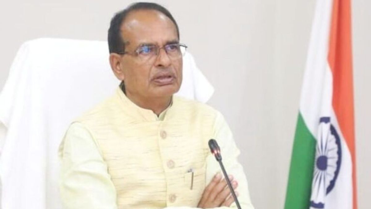 उधार के सहारे होंगी चुनावी घोषणाएं? सरकार ने लिया इतना लोन कि हर व्यक्ति हुआ 50000 का कर्जदार Shivraj Singh Chouhan Madhya Pradesh sarkar mp news mp news update loan loads on mp sarkar