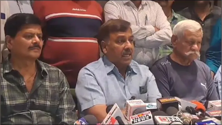 अमित शाह की मीटिंग से नाराज होकर बाहर निकला ये नेता, फिर सौंप दिया इस्तीफा, जानें पूरा मामला Amit Shah, Amit Shah Meeting, BJP Leader, Jabalpur News, MP Election 2023