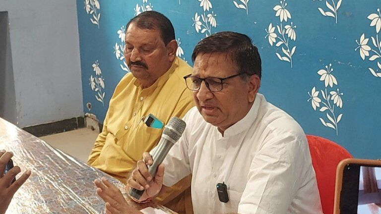 BJP के इस मंत्री के शागिर्द ने भी छोड़ी पार्टी, ‘कमल’ पर लगाए कई गंभीर आरोप MP BJP, Harda News, Kamal Patel, MP Election 2023