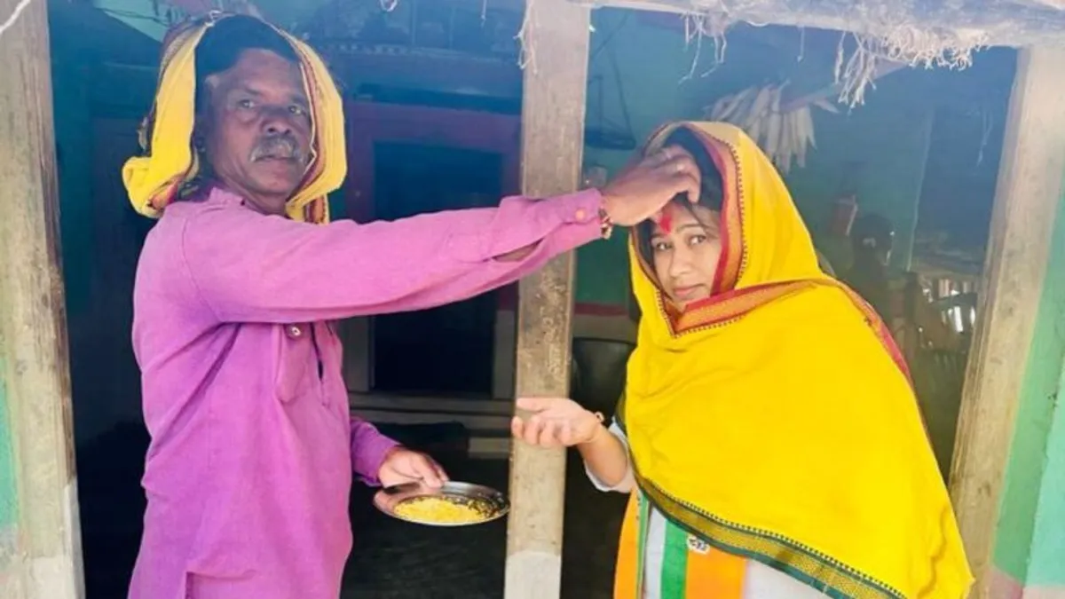 MP Election: सुर्खियों में क्यों हैं अमरवाड़ा से BJP प्रत्याशी मोनिका बट्टी, पहली बार आईं सामने Monika Batti, BJP candidate from Amarwada, MP election 2023, MP News, Madhya Pradesh, MP Politics,