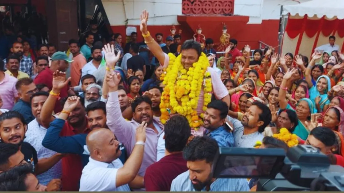 एक मुलाकात ने बदल दिया AAP प्रत्याशी का मन? टिकट मिलने के बाद थामा कांग्रेस का दामन MP Election 2023, MP News, MP Politics, Madhya Pradesh, Madhya Pradesh assembly Election 2023 ujjain news, Aam Aadmi Party Ujjain North candidate Vivek Yadav joined Congress