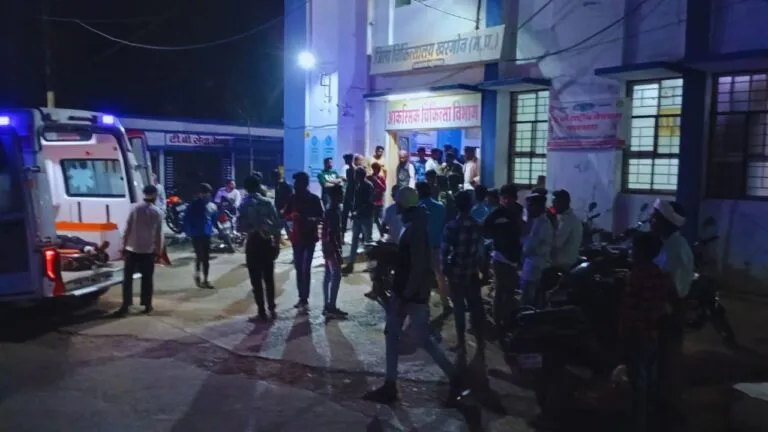 Father jumped into river with three children tied on his back 2 child death, MP News, Crime News, Madhya Pradesh, Khargone News