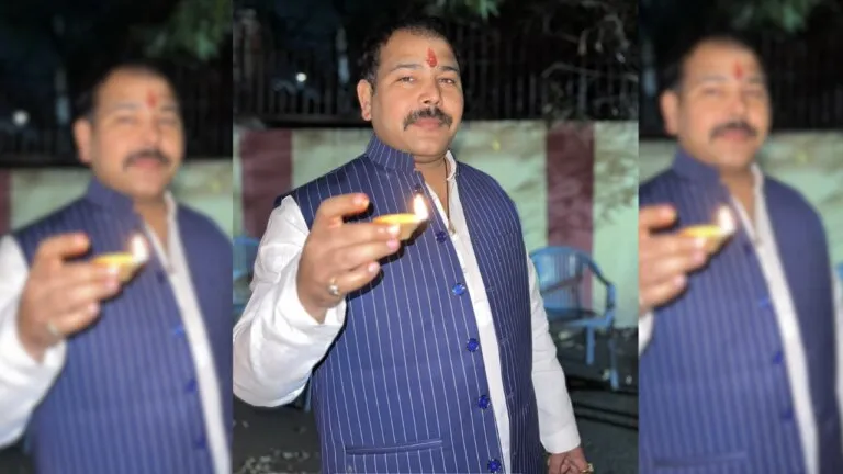 केंद्रीय मंत्री तोमर के बेटे का एक और VIDEO हो रहा वायरल, इस बार 500 करोड़ के डील की हो रही बात Devendra Singh Tomar video Union Minister Narendra Singh Tomar son went viral deal of Rs 500 crore MP Elections 2023