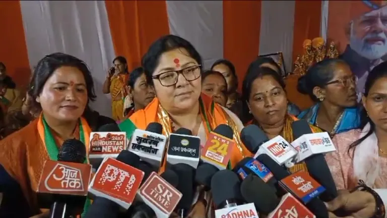 MP Election 2023: कैलाश विजयवर्गीय की मदद के लिए बंगाल से आईं ये सांसद, कर गईं बड़े-बड़े दावे MP Election 2023, Indore 1 Assembly Constituency, Kailash Vijayvargiya, Locket Banerjee