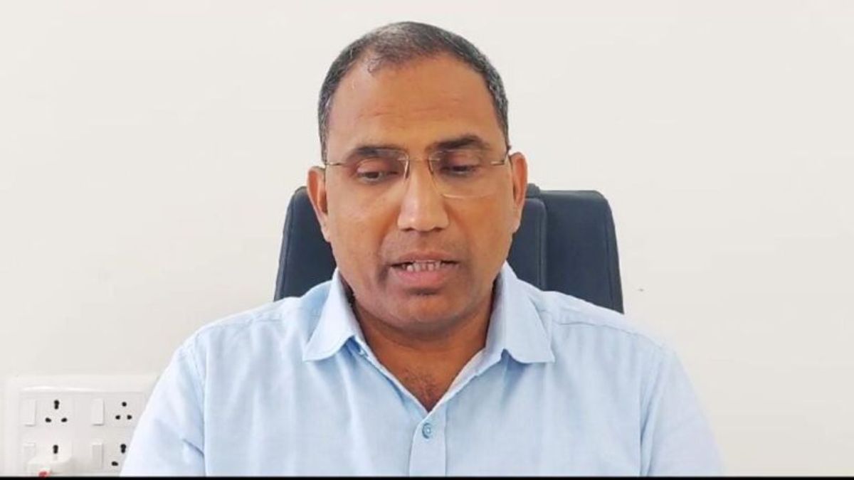 बालाघाट पोस्टल-बैलेट छेड़छाड़ मामले में बड़ी कार्रवाई, तहसीलदार के बाद अब एसडीएम निलंबित JP Dhanopia, Congress, vice president, Election Commission, postal ballots, Dhanopia, Balaghat Collector Girish Chandra Mishra, Congress, Madhya Pradesh, chief electoral officer, mp election result 2023, mp news update, mp breaking news