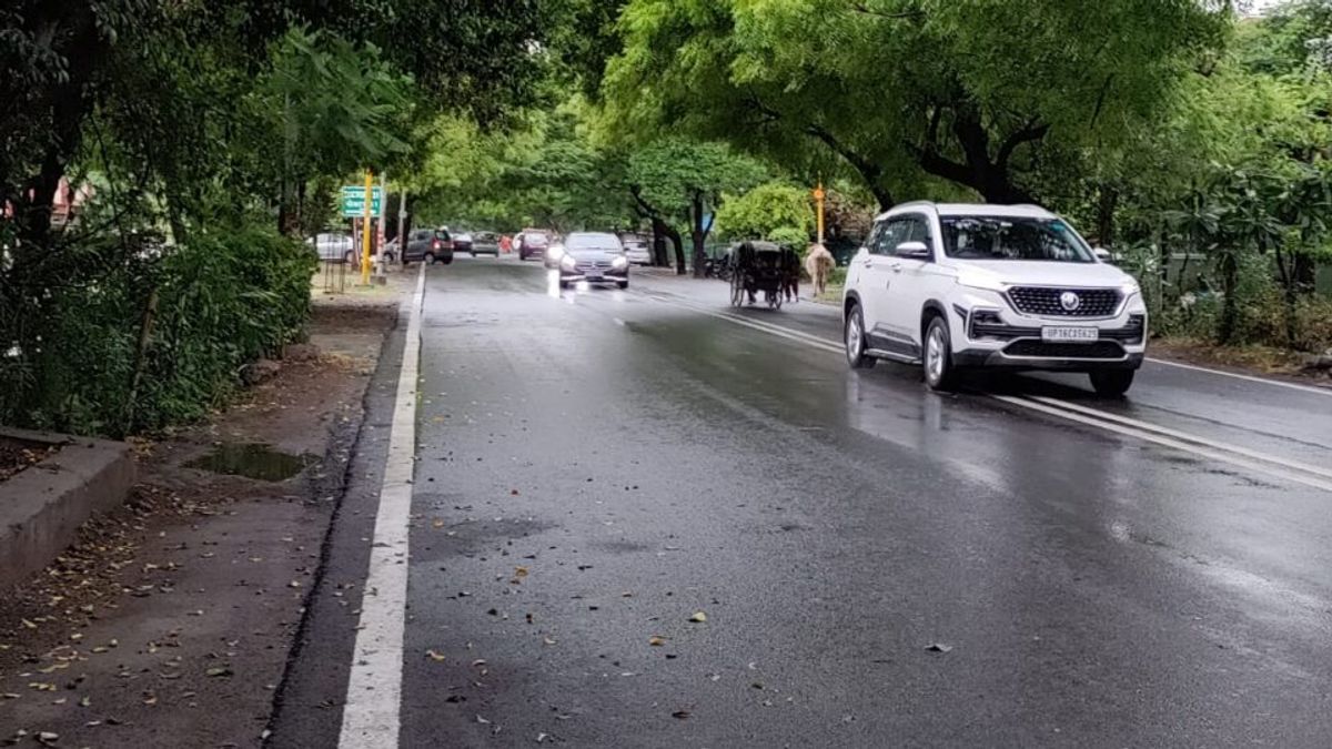 MP Weather: मध्य प्रदेश में फिर बदलेगा मौसम! बारिश-ओले के साथ शुरू होगा कड़ाके की ठंड का दौर rain alert in madhya pradesh heavy rain alert meteorological department rain in september rain forecast weather of madhya pradesh weather update,