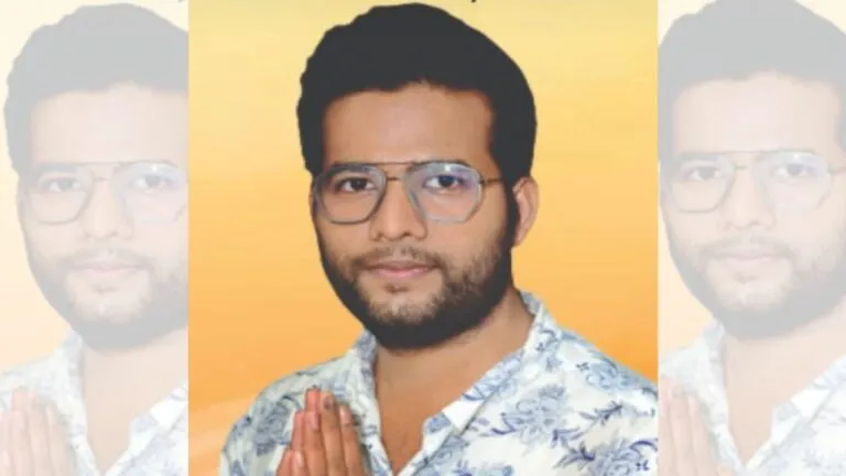 bjp councilor resigned, atul singh gaur bjp parshad, bjp councilor got a job as a steno, income tax department, guna news, mp news, बीजेपी पार्षद ने पद से इस्तीफा दिया, अतुल सिंह