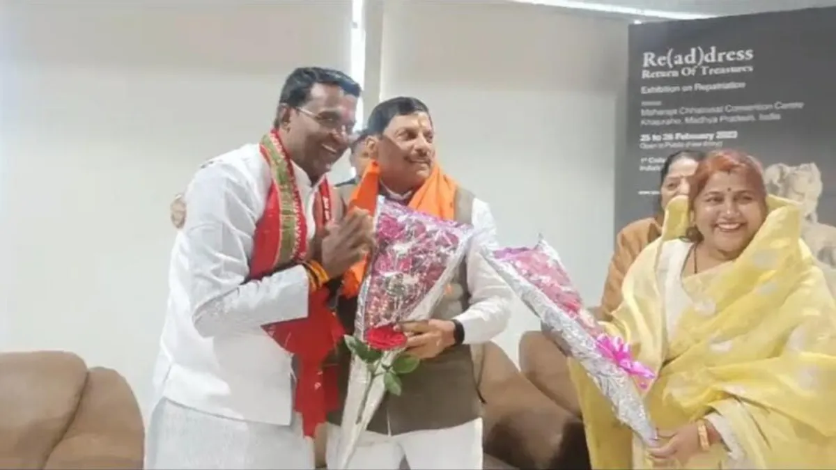 मोहन यादव के नए नवेले मंत्री पूर्व CM को लेकर ये क्या बोल गए, VIDEO हो रहा जमकर वायरल Mohan Yadav, CM Mohan Yadav, MP Politics, Mohan Yadav Minister, MP Government, Minister Dilip Ahirwar
