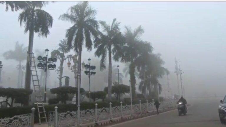 मध्य प्रदेश में सर्दी का सितम! IMD ने जारी किया कोहरे-बारिश का अलर्ट, जानें कब बदलेगा मौसम MP Weather News, MP Weather Update, MP Weather News, Cold, Winter, Cold Winds, "MP Weather, Today Weather Update, cold in mp, cold in chhattisgarh, mp news, mp weather news, mp weather forecast, madhya pradesh mausam, Today Weather Update, winters in mp,