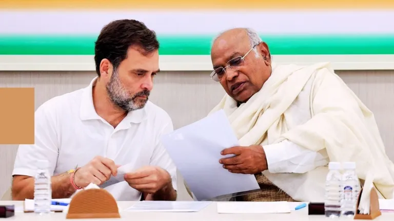 कांग्रेस कब करेगी मध्यप्रदेश में अपने लोकसभा उम्मीदवारों का ऐलान? डेट आ गई सामने कांग्रेस आलाकमान जल्द करेगी मध्यप्रदेश में लोकसभा उम्मीदवारों का ऐलान