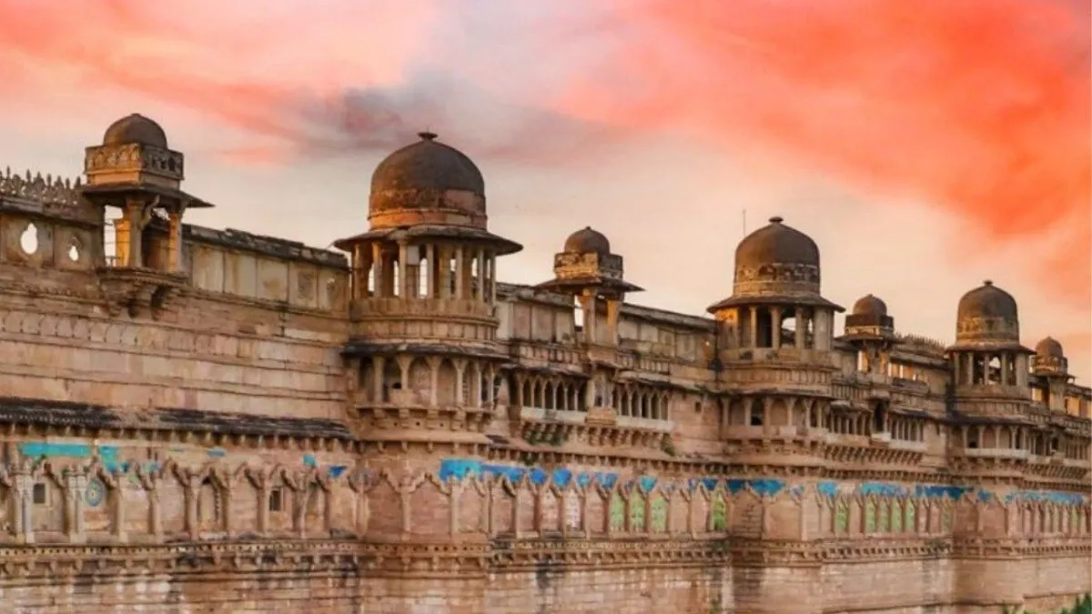 यूनेस्को के विश्व हेरिटेज सेंटर ने मध्य प्रदेश के छह ऐतिहासिक स्थलों को अपनी अस्थायी सूची में शामिल किया है.