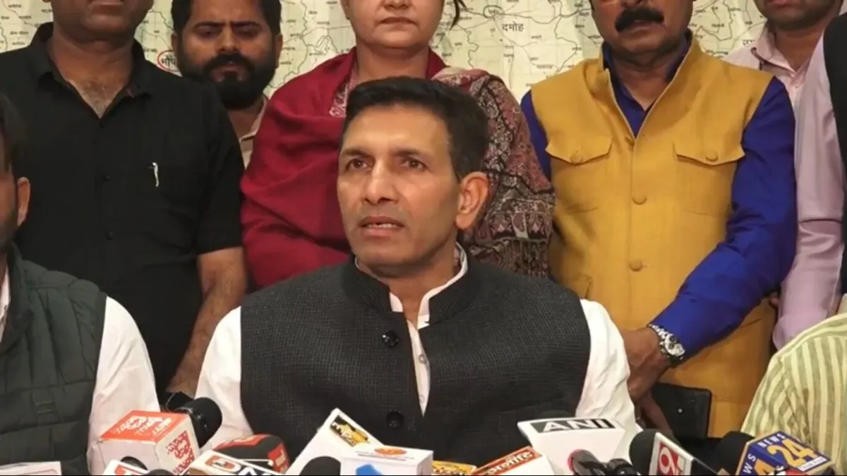 Madhya Pradesh Congress chief Jitu Patwari dismissed the speculation of Kamal Nath joining the BJP. (Screengrab)