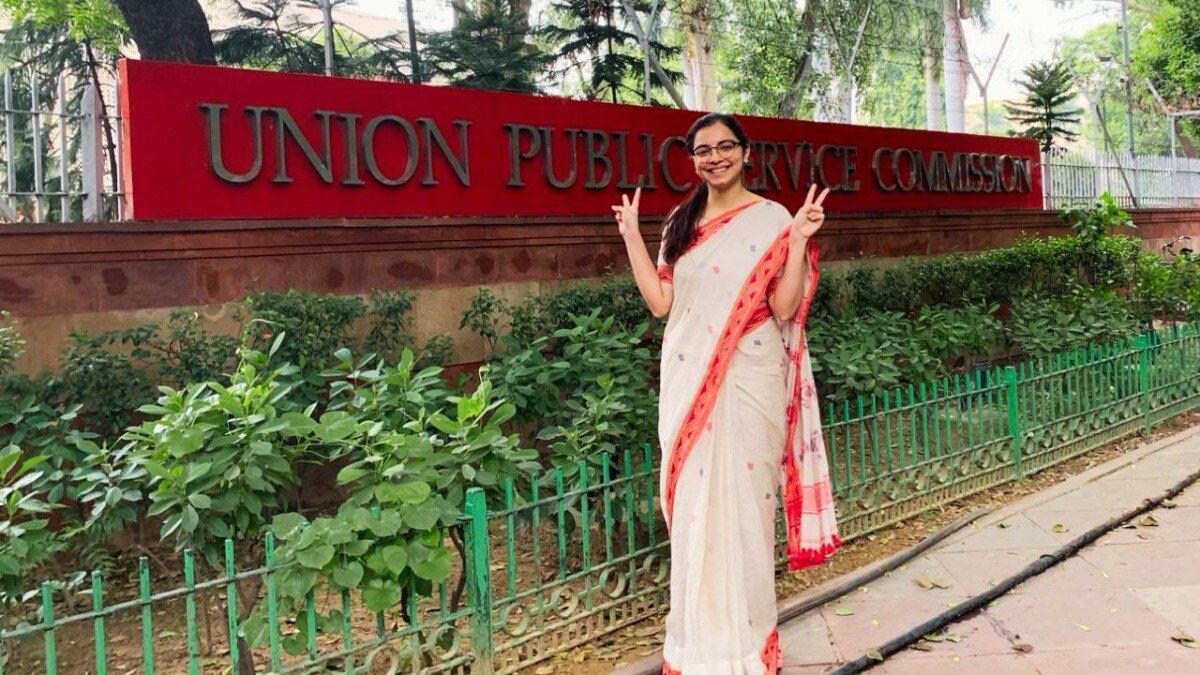 IAS की बेटी छाया सिंह आखिरी प्रयास में बनीं IAS, खबर सुन भावुक हुए पिता ने कहा- कभी हार नहीं मानी chhaya singh