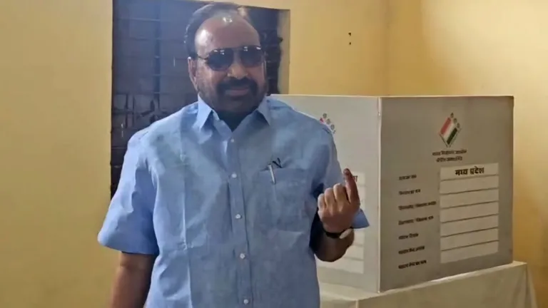 गोपाल भार्गव का बीजेपी पन्ना प्रमुखों के लिए बड़ा ऐलान, देंगे सबको मोटरसाइकिल बशर्ते करना होगा ये काम Gopal Bhargava, Former Minister Gopal Bhargava