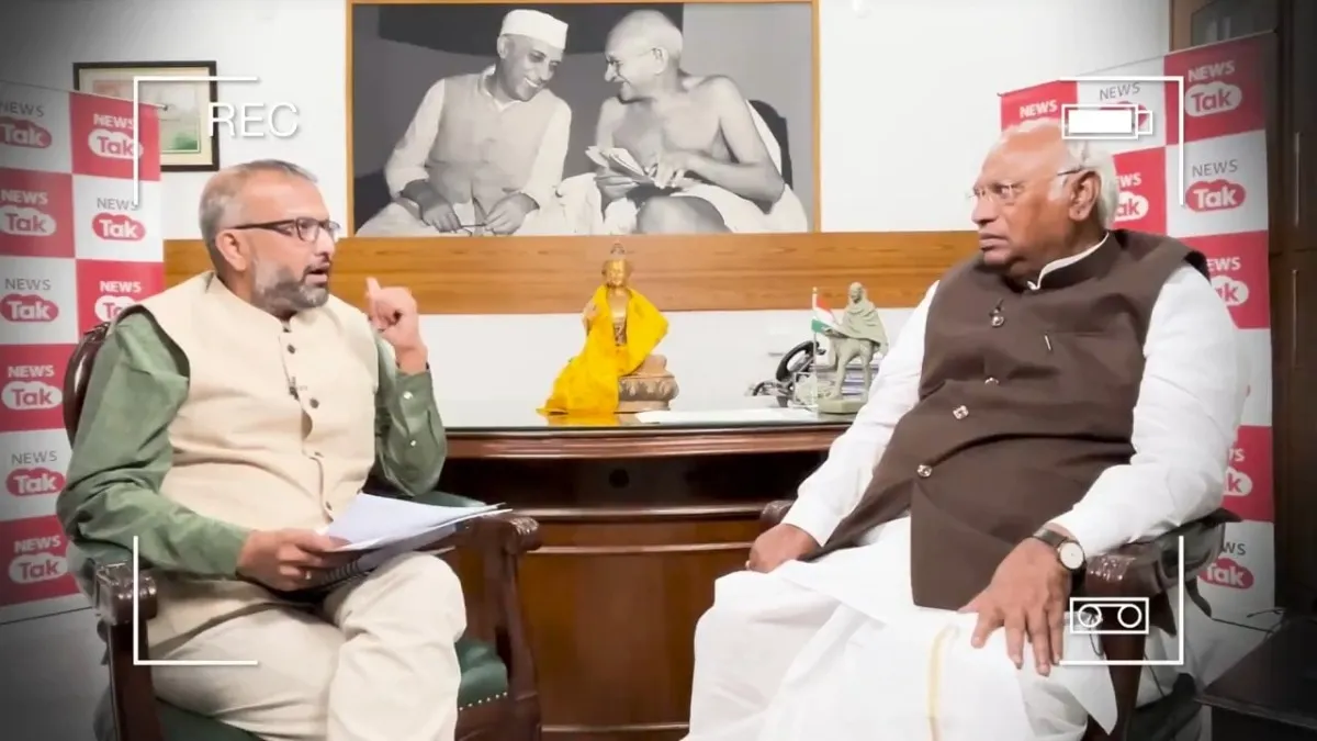 'उन्हें 400 सीटें चाहिए क्योंकि संविधान बदलना है...' कांग्रेस अध्यक्ष मल्लिकार्जुन खड़गे का बड़ा बयान Lok Sabha Elections 2024, Mallikarjun Kharge